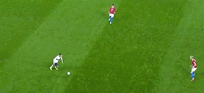 博鱼体育-【欧国联】C罗挂彩血战+手球送点+助攻 葡萄牙4比0